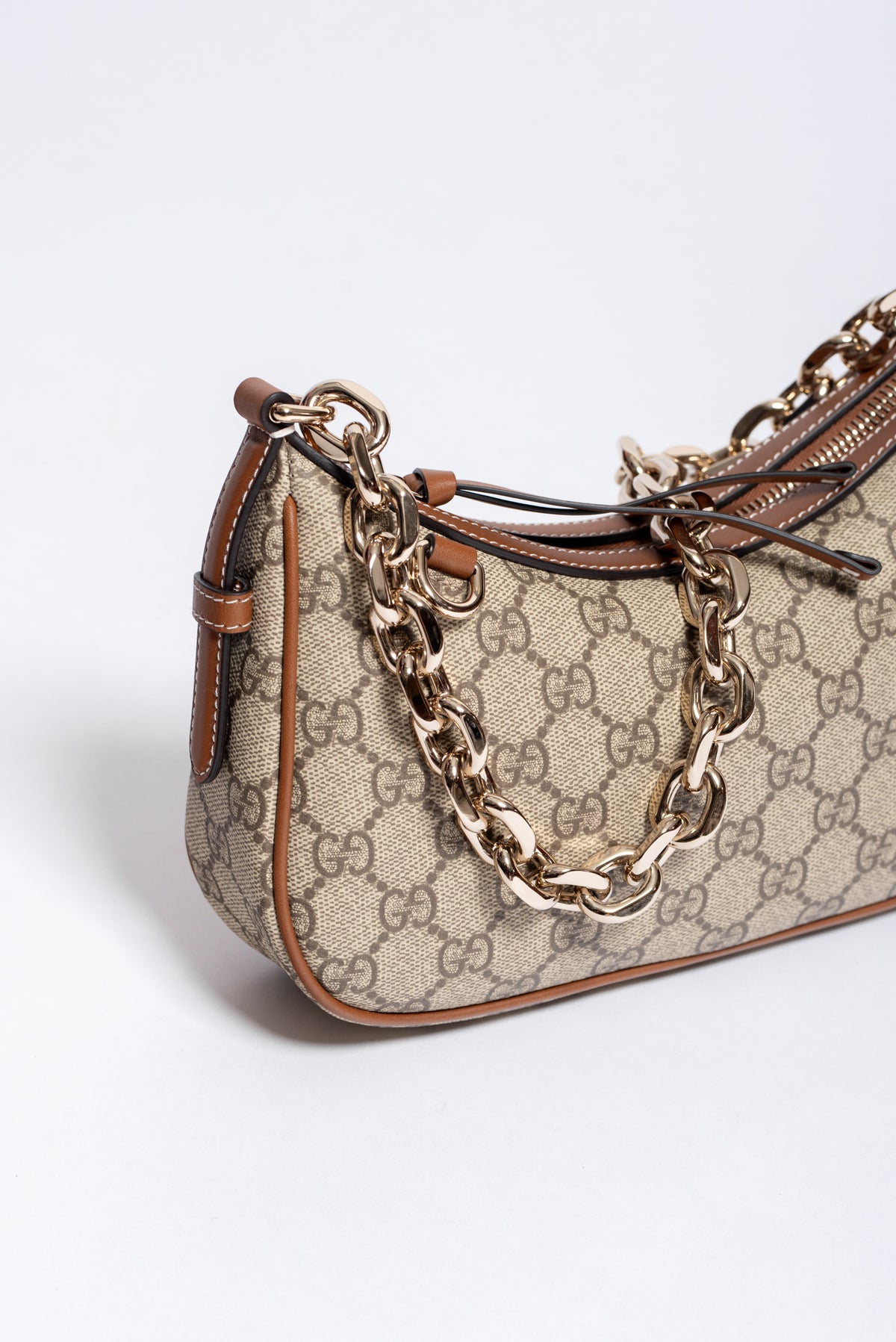 Gucci GG Emblem Mini