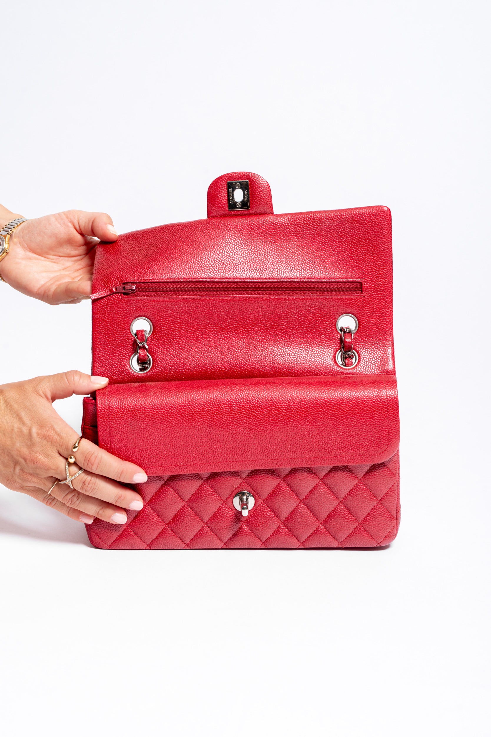 Chanel 11.12 Caviar Fragola