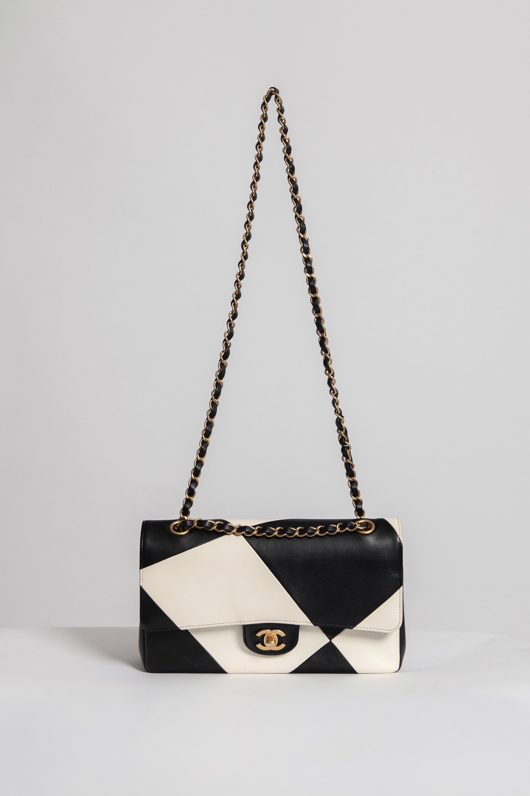 CHANEL 11.12 SCACCHI