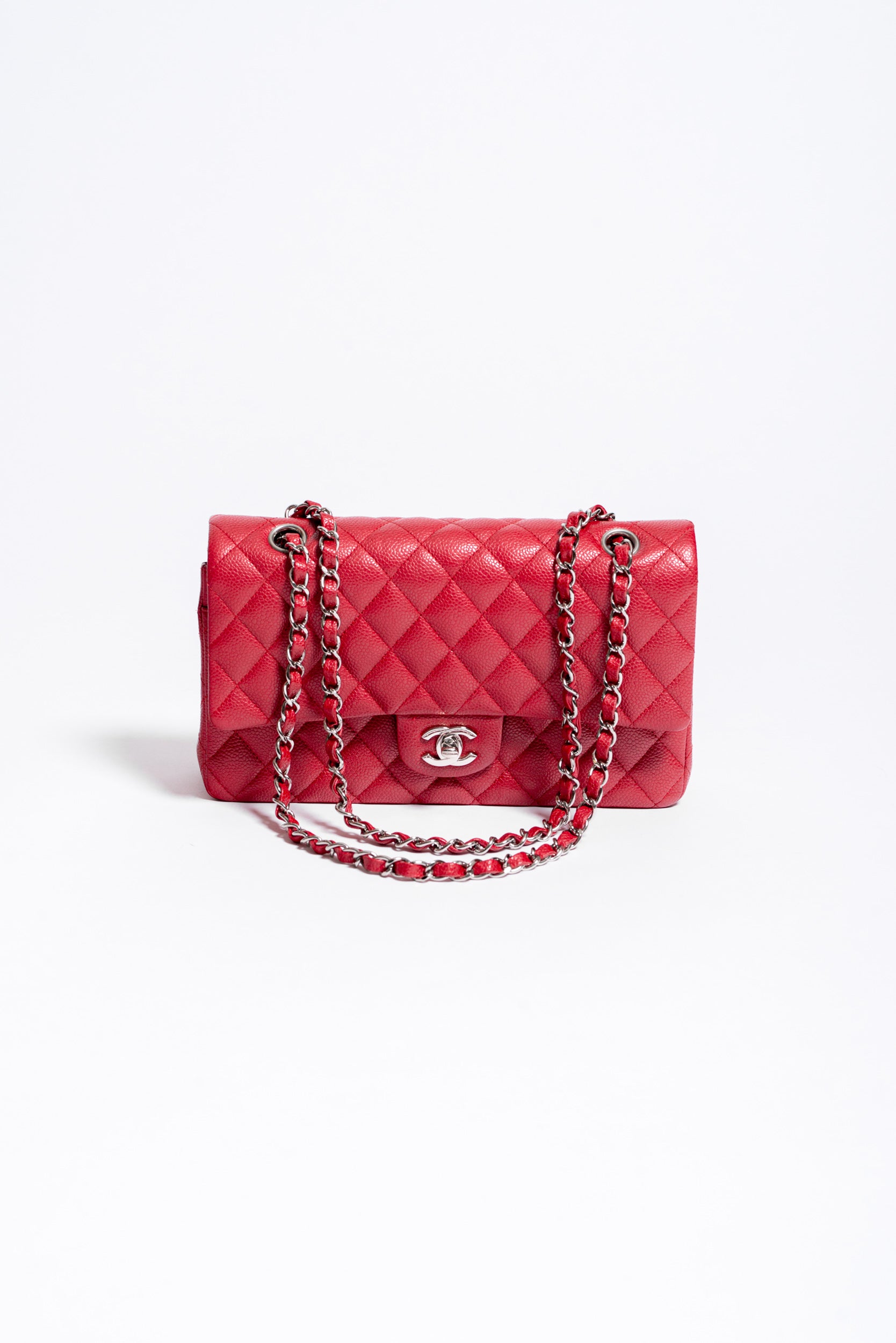 Chanel 11.12 Caviar Fragola