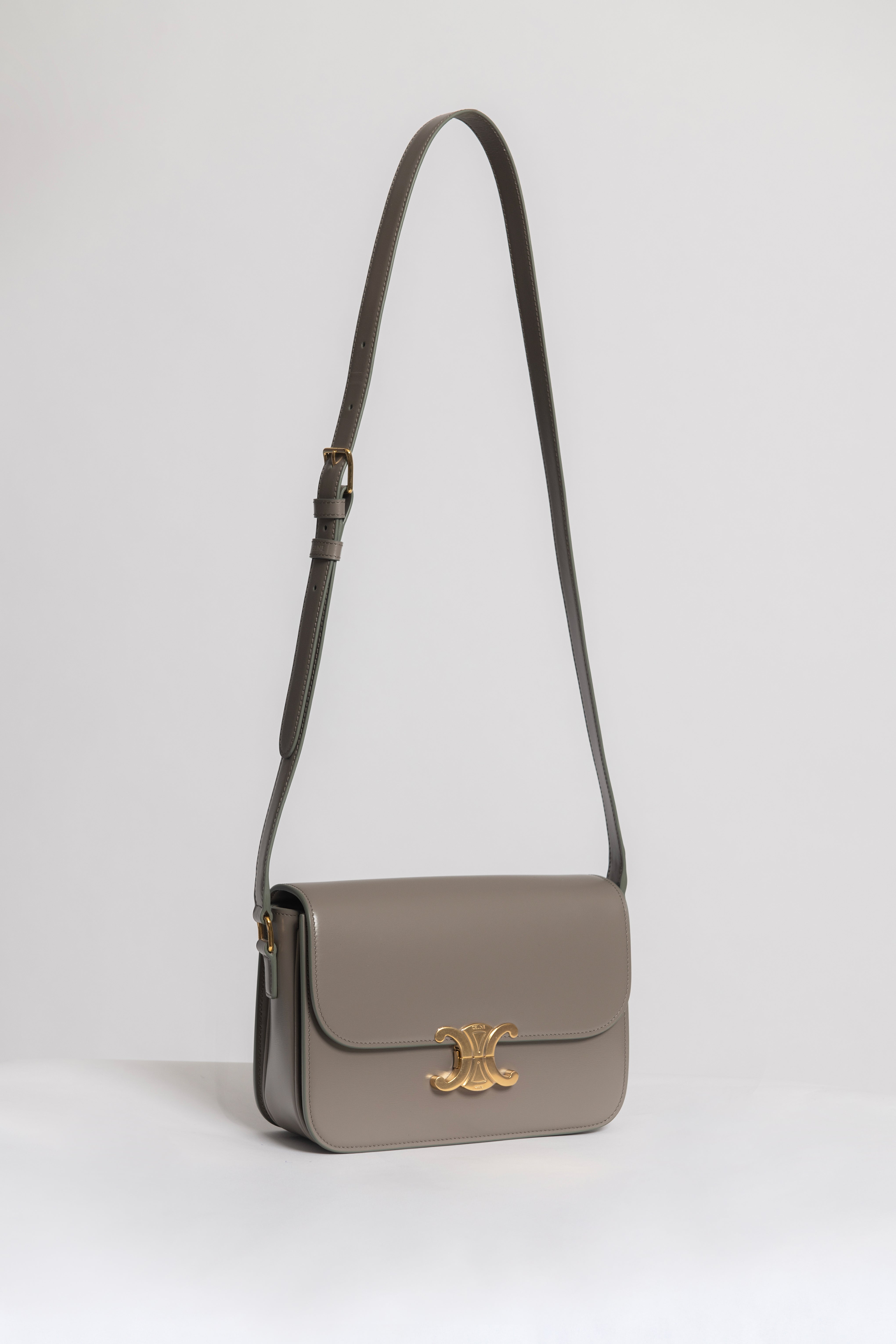 CELINE TRIOMPHE - foto 2