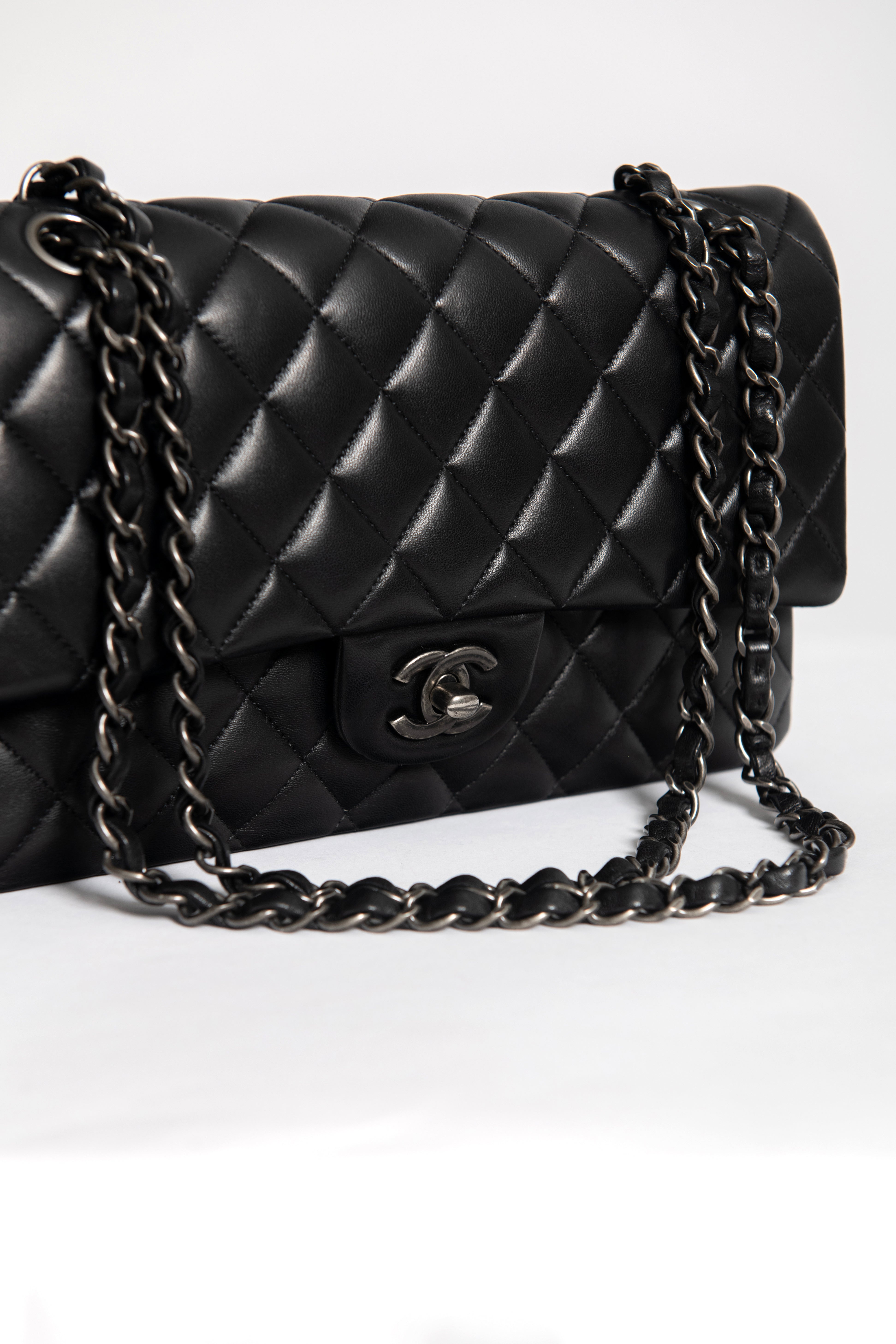 CHANEL 11.12 TOTAL BLACK - foto 4