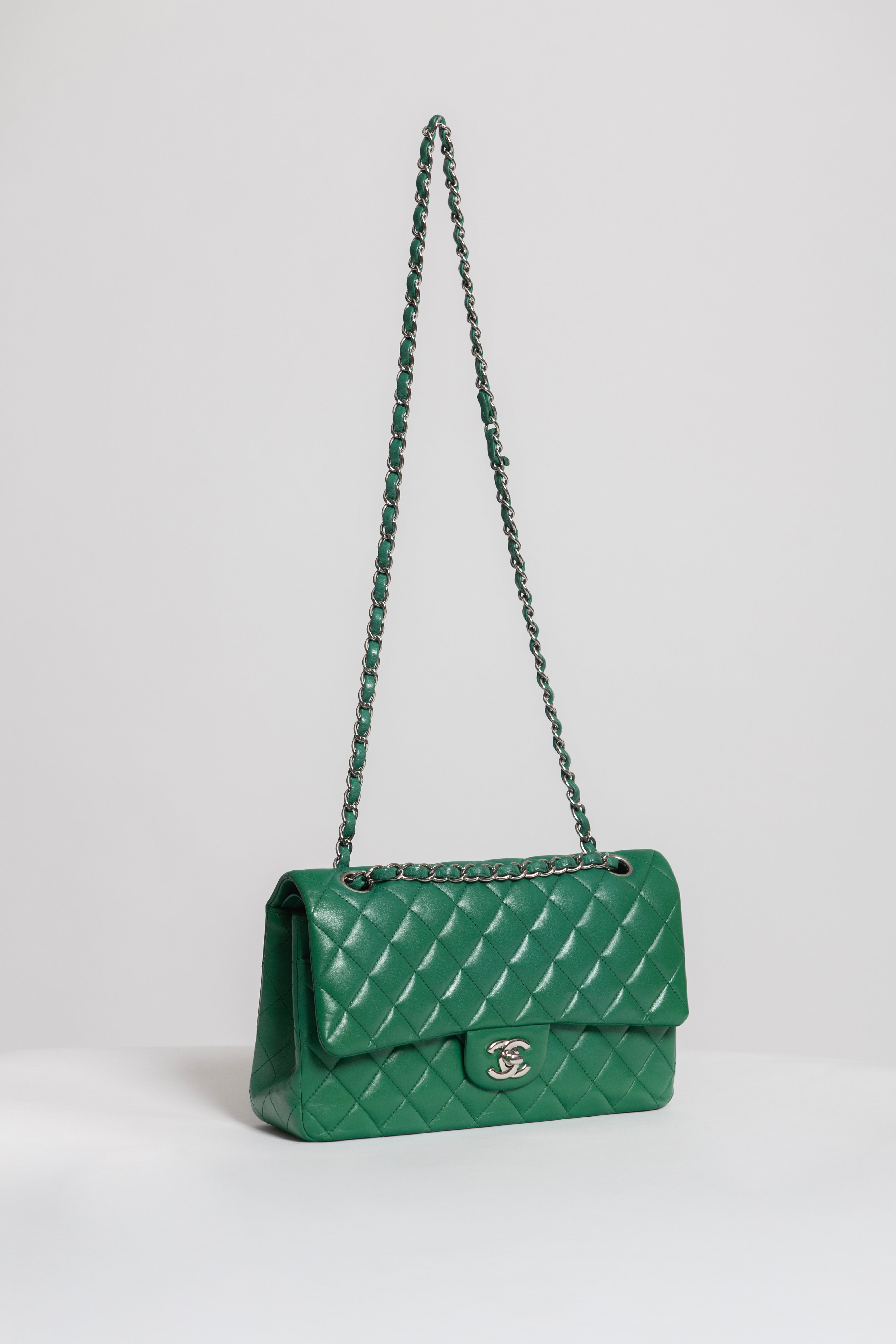 CHANEL 11.12 VERDE MUSCHIO