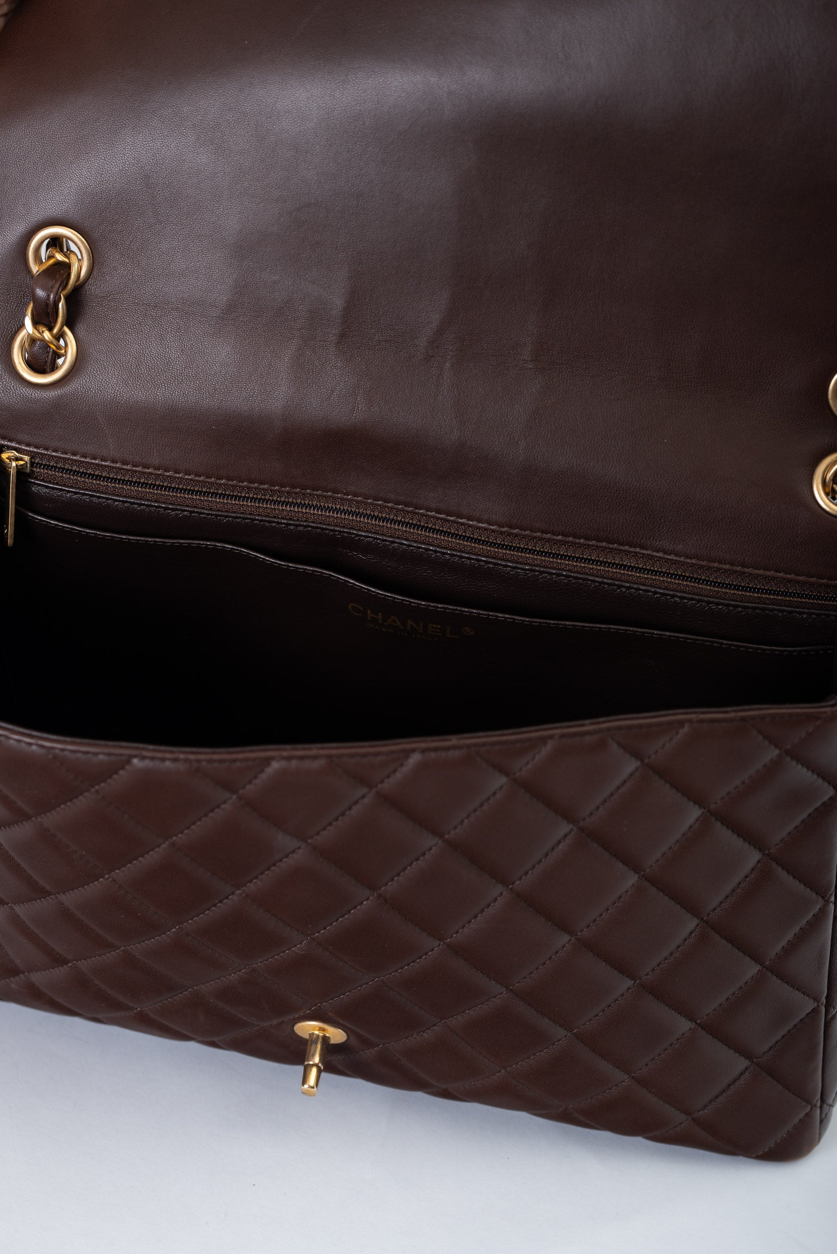 CHANEL MAXI JUMBO CACAO