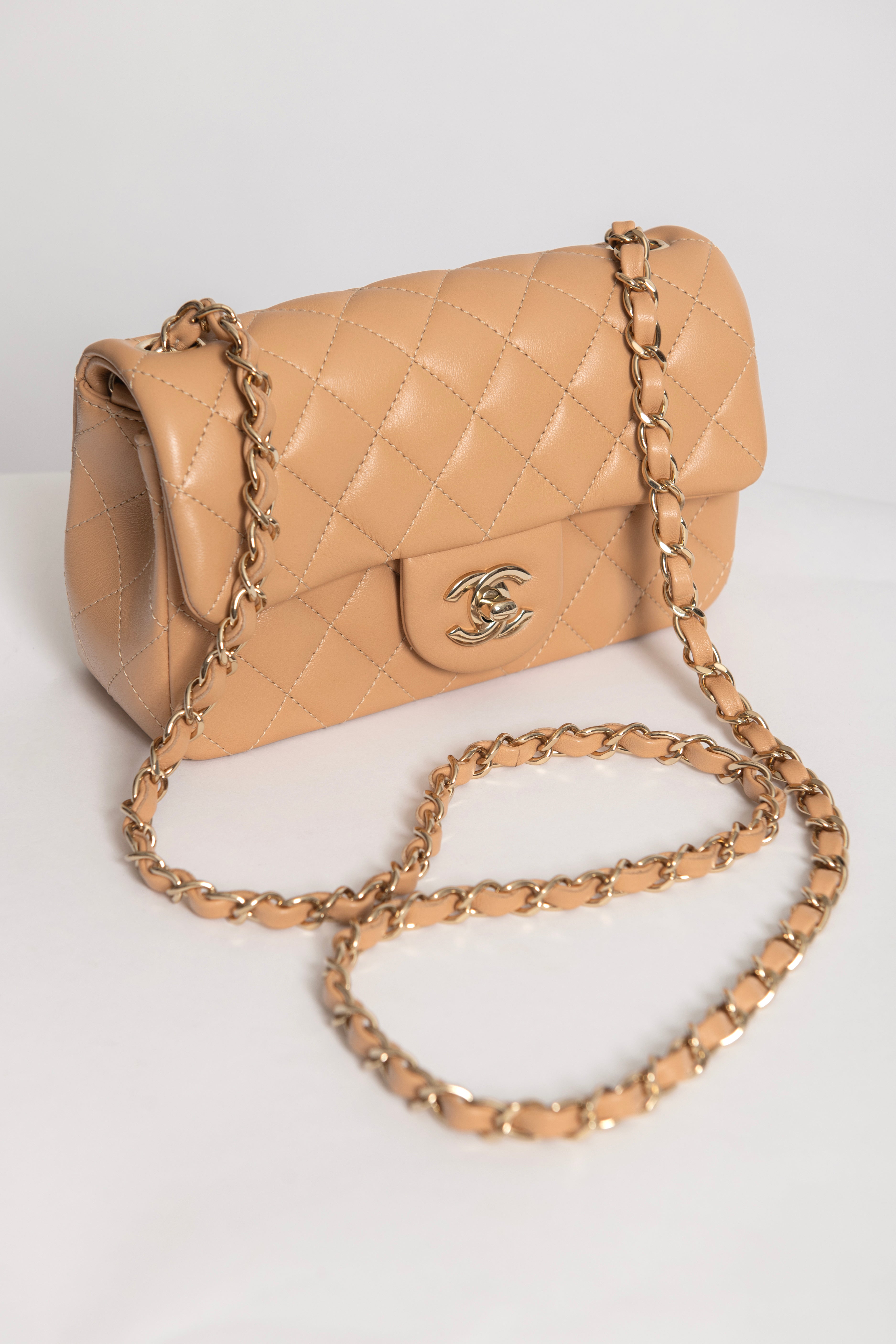 CHANEL MINI FLAP BEIGE - foto 3