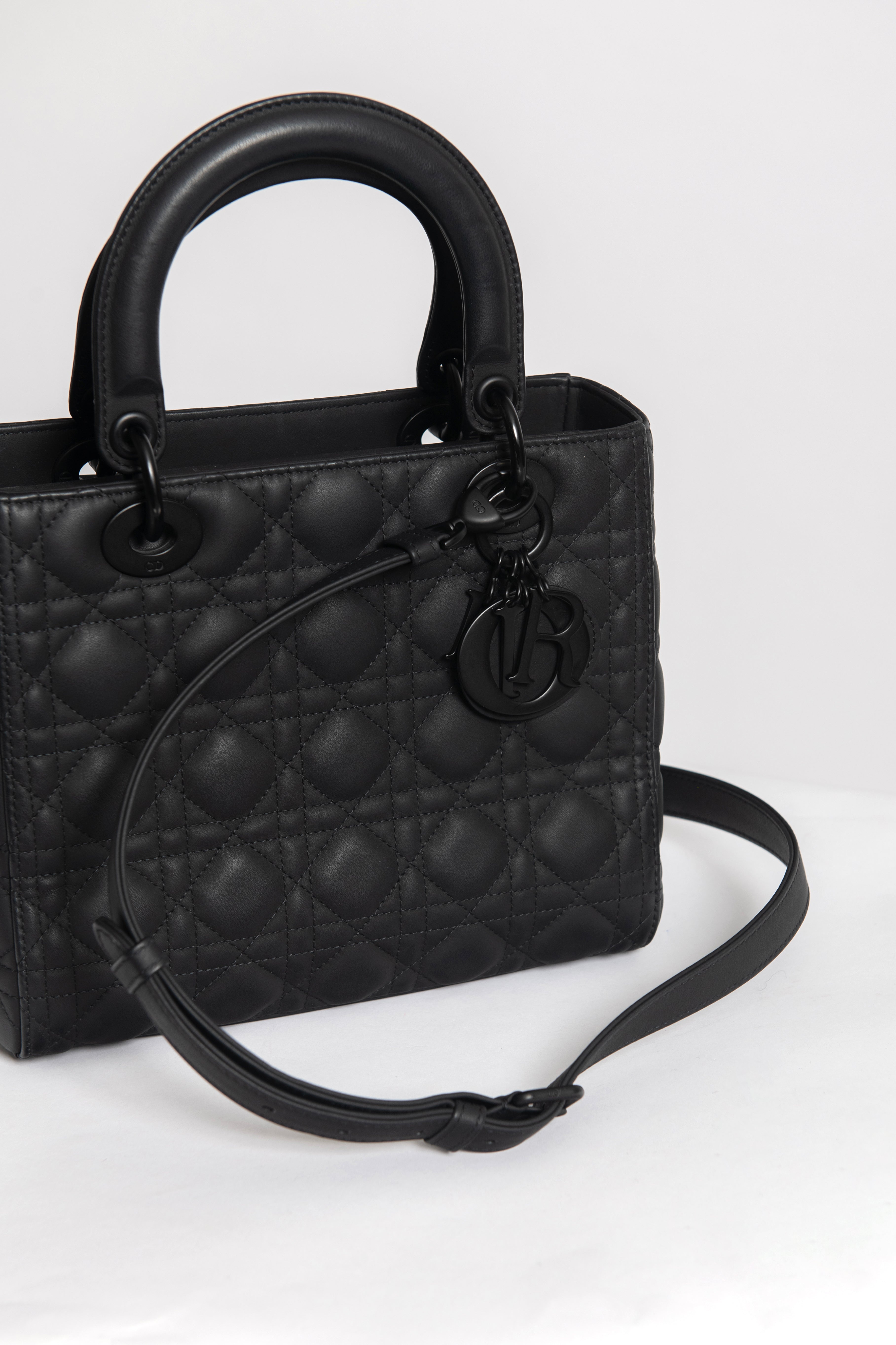 LADY DIOR MEDIUM TOTAL BLACK - foto 3
